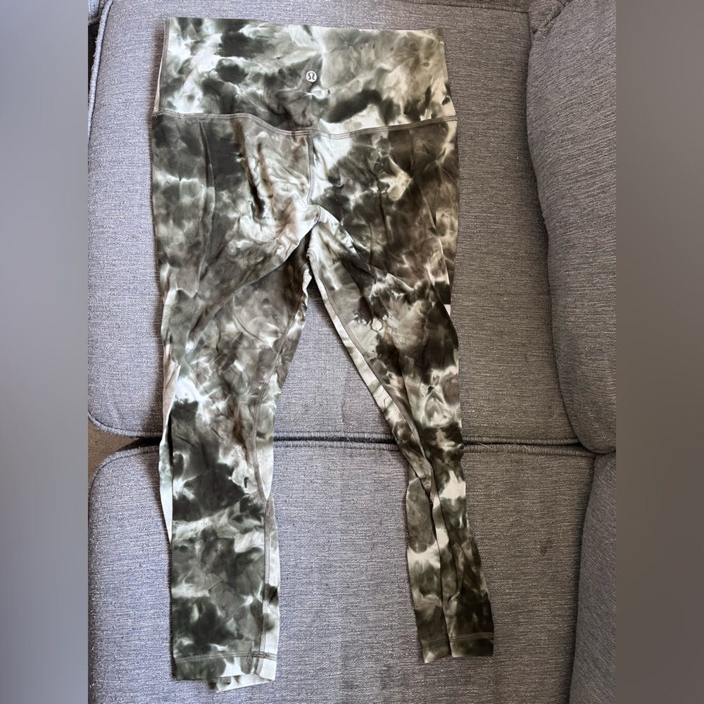 Lululemon Align Cropped leggings